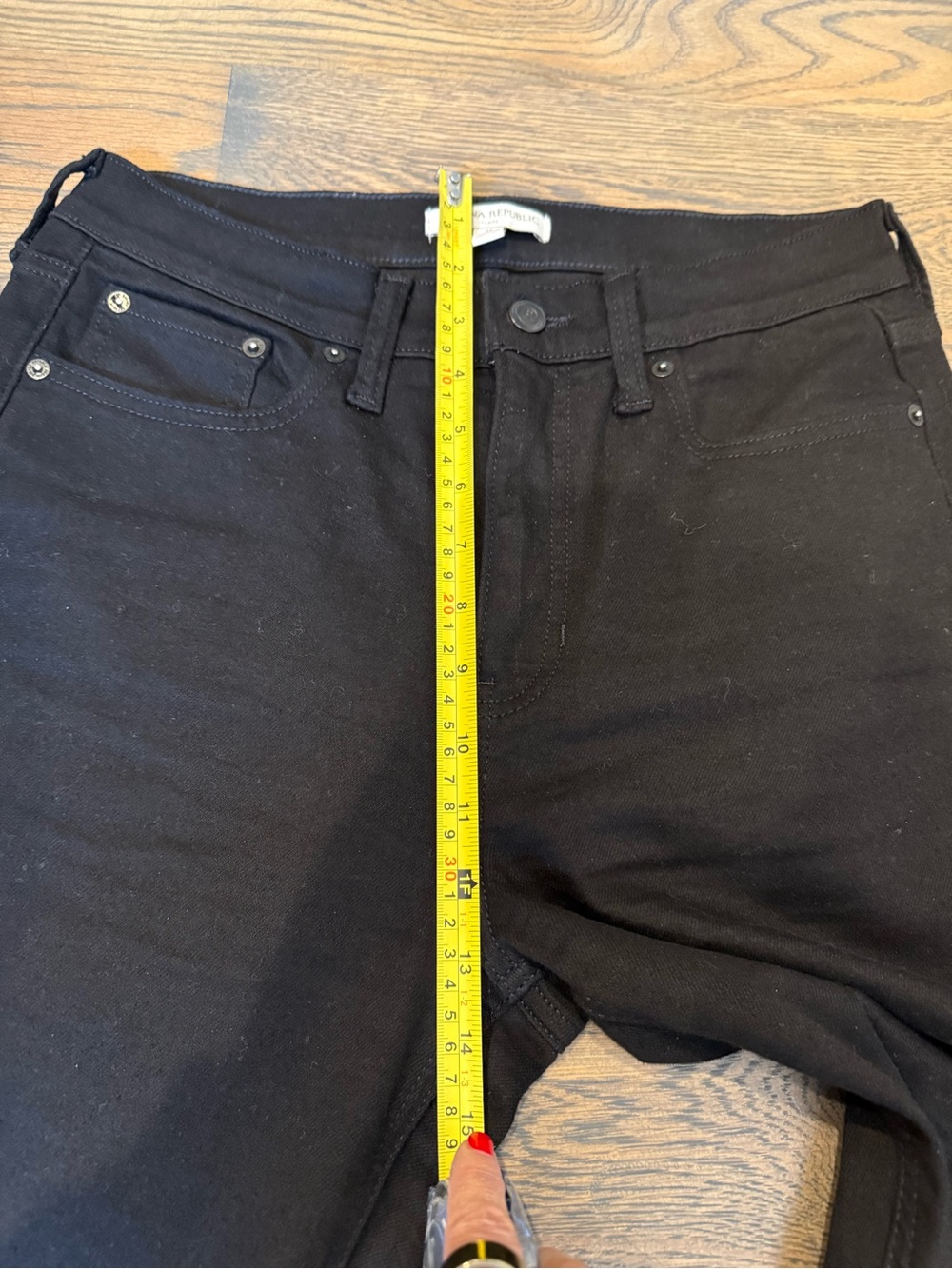 Banana Republic Black High-Rise Flare Jeans, like new, worn once, size 30. - Picture 6 of 9
